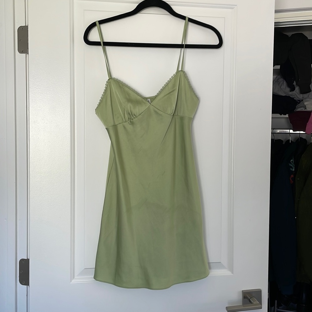 Sunday best green slip